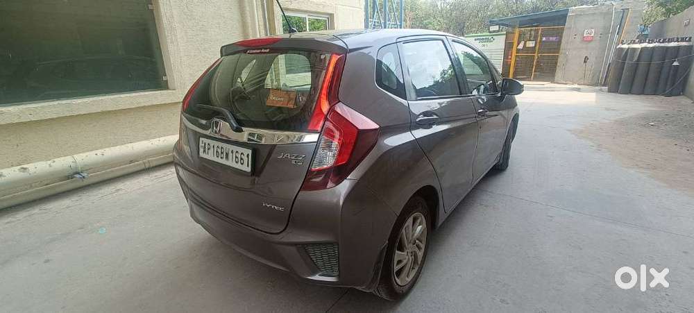 Honda Jazz 2016 Petrol Well Maintained