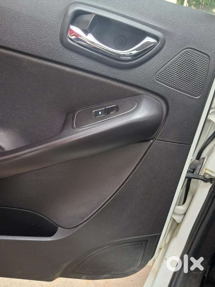 Tata Zest 1.2 Revotron Xt 2015