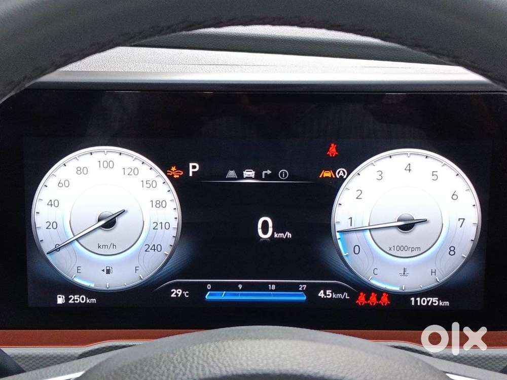 Hyundai Creta Dct Sx (option), 2024, Petrol