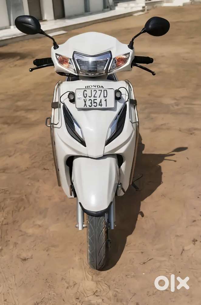 Honda Activa 6g White Colour Price 360 View Honda Activa 6g Price