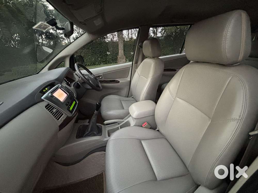 Toyota Innova 2.5 Vx 7 Str, 2014, Diesel