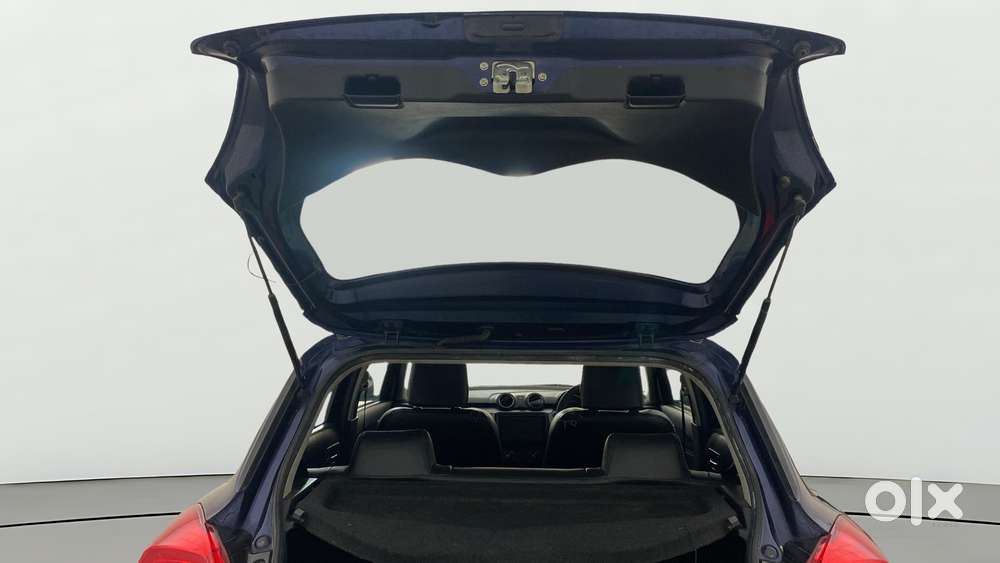 Maruti Suzuki Swift Amt Vxi, 2020, Petrol