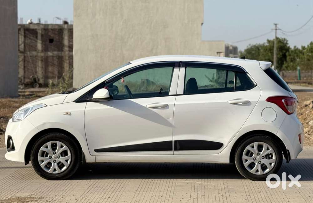 Hyundai Grand I10 2013-2016 Magna, 2015, Cng & Hybrids