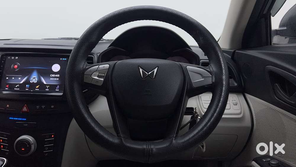 Mahindra Xuv300 W6, 2022, Petrol