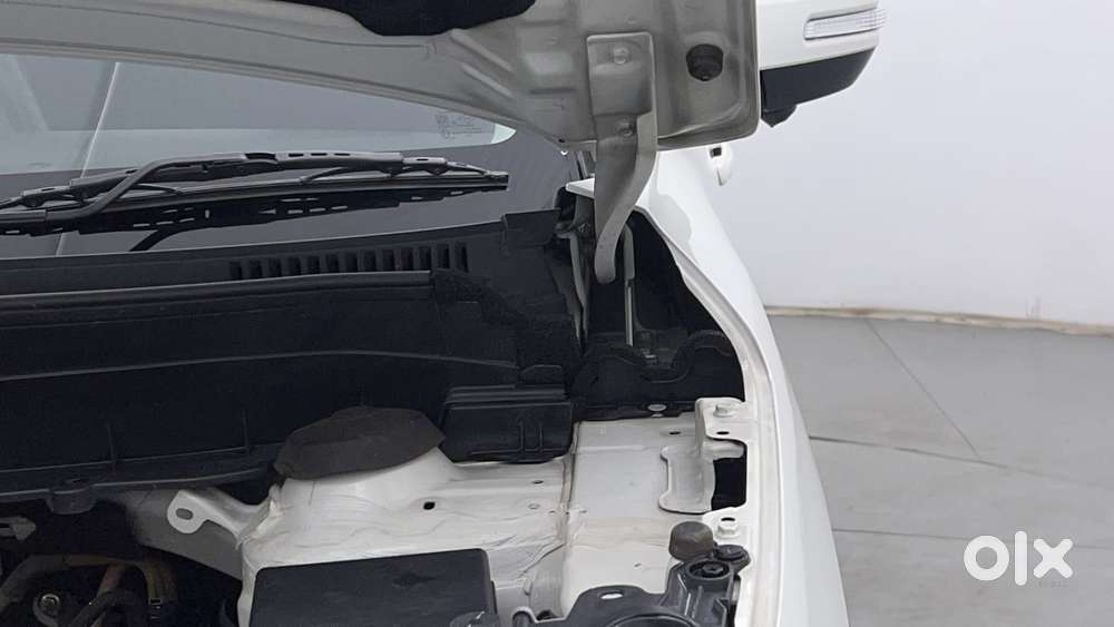 Maruti Suzuki Brezza Zxi Plus At, 2022, Petrol