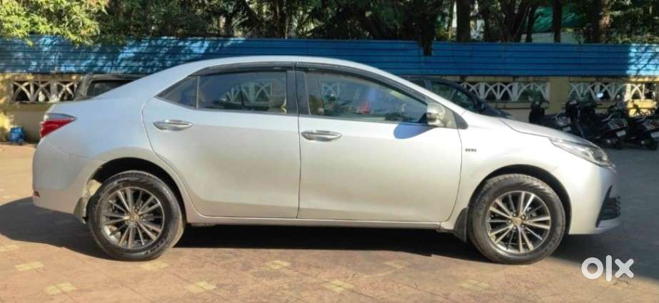 Toyota Corolla Altis 2013-2017 Vl At, 2017, Petrol