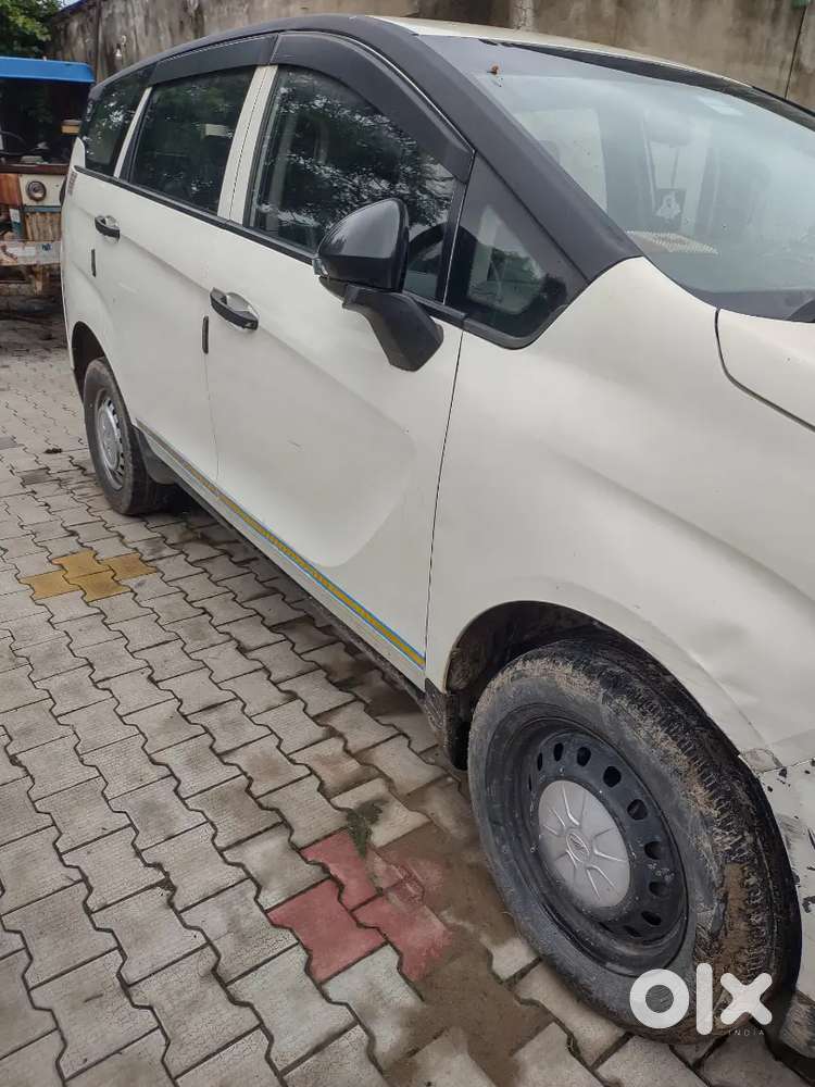 Mahindra Marazzo Diesel Manual 2020