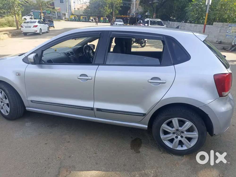 Volkswagen Polo 2010 Petrol 80000 Km Driven