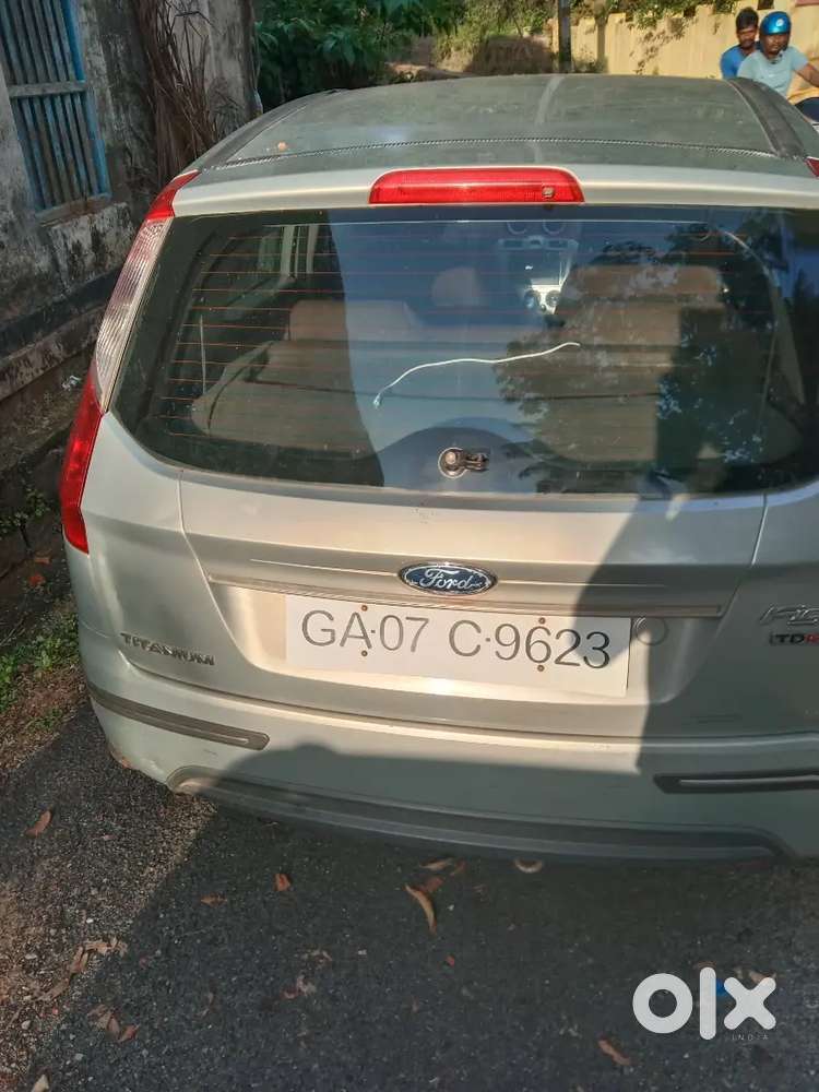 Ford Figo 2010 Petrol 124000 Km Driven