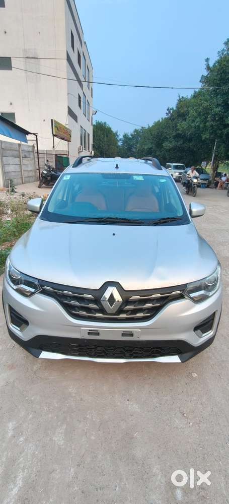 Renault Triber Rxz, 2021, Petrol