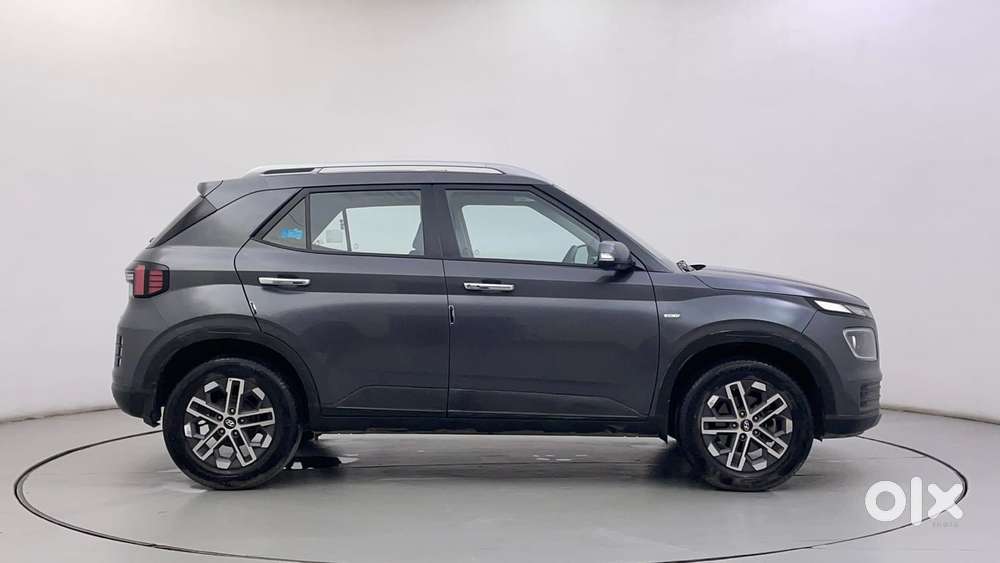 Hyundai Venue 1.0 Sx (o) Turbo Dct, 2022, Petrol
