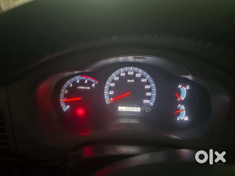 Toyota Innova 2.5 Vx 7 Seater Bs Iv, 2013, Diesel