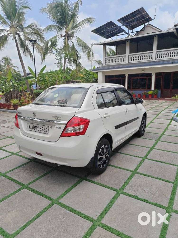 Maruti Suzuki Swift Dzire 1.2 Vxi Bsiv, 2014, Petrol