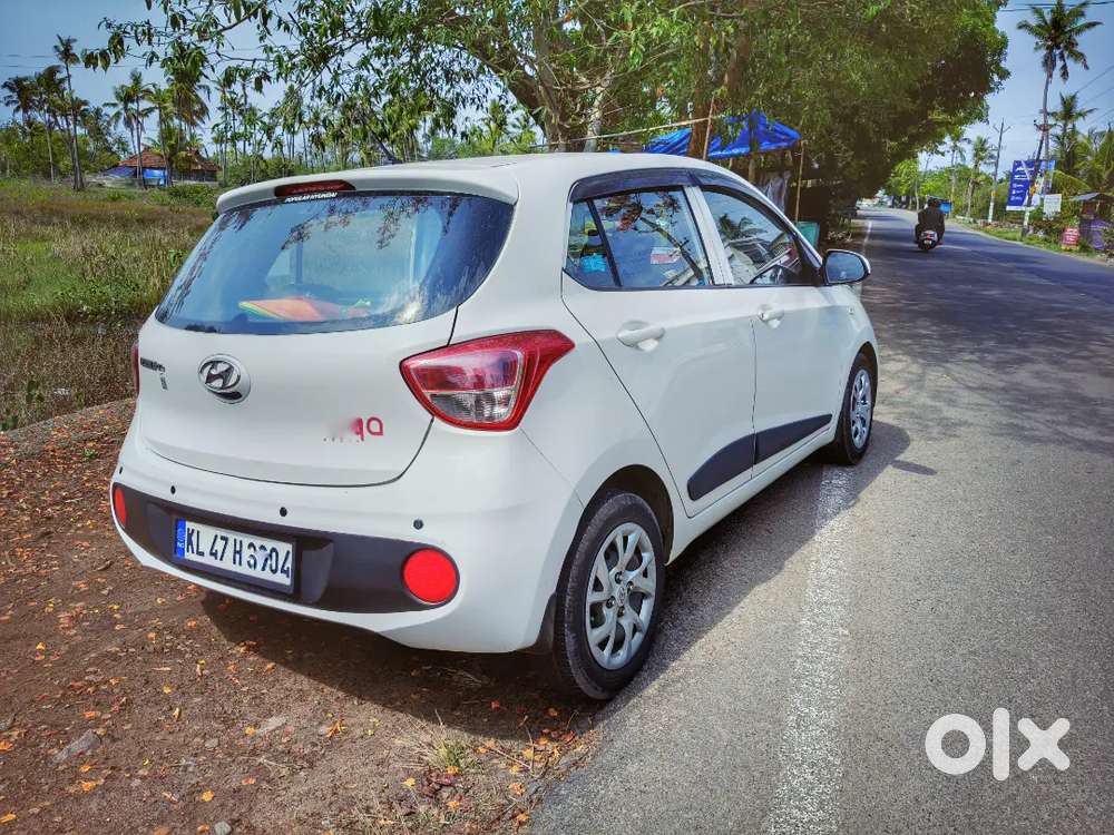 Hyundai I10 2018 Petrol Well Maintained.