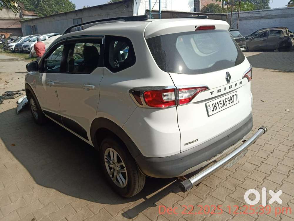 Renault Triber Petrol 2023