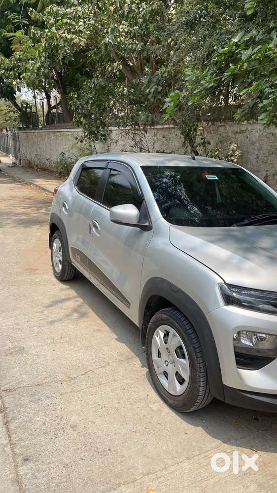 Brand New Kwid Amt Car For Sale