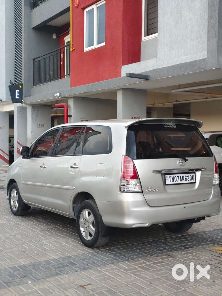 Toyota Innova 2.5 V 7 Str, 2006
