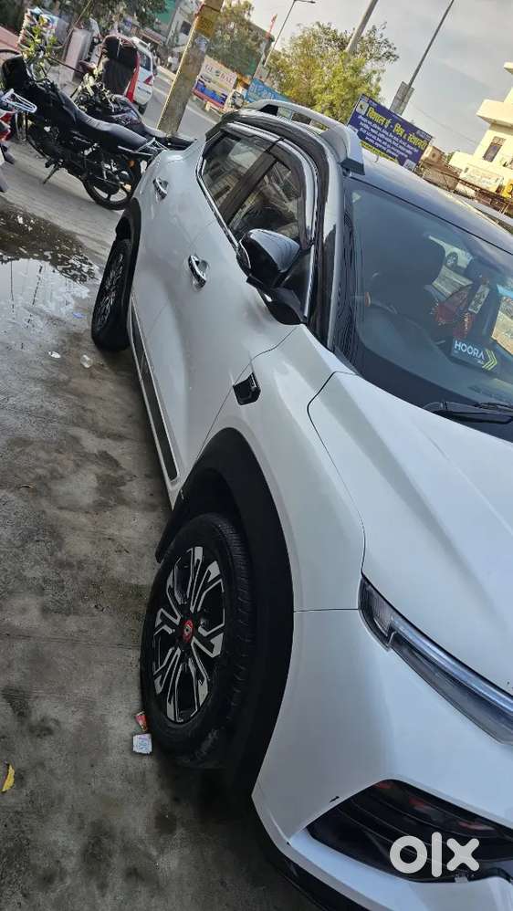 Renault Kiger 2023 Petrol 25000 Km Driven