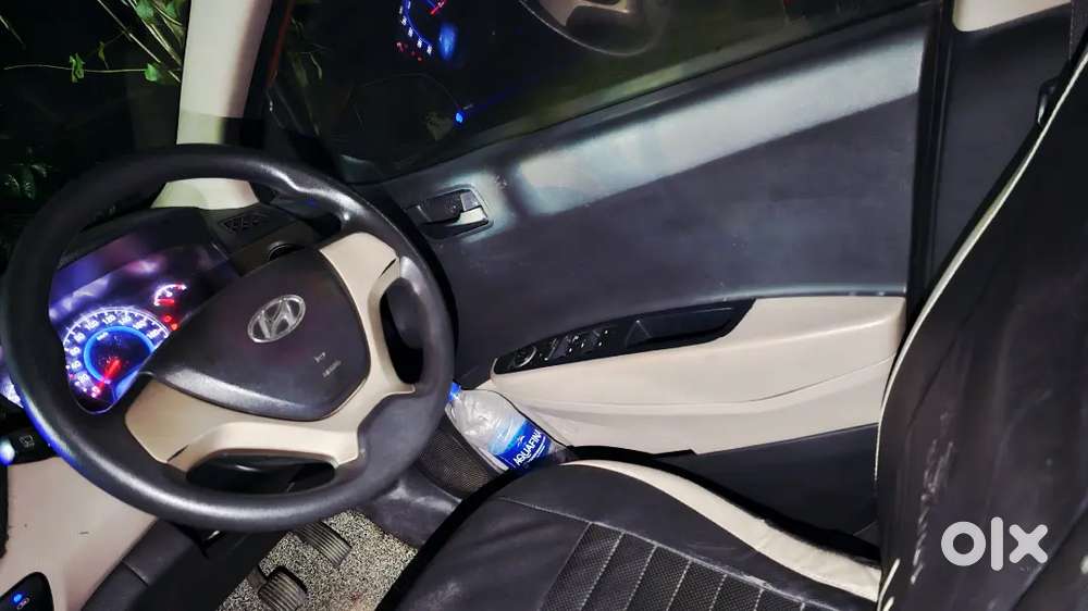 Hyundai I10 Sportz 2010 Petrol Car