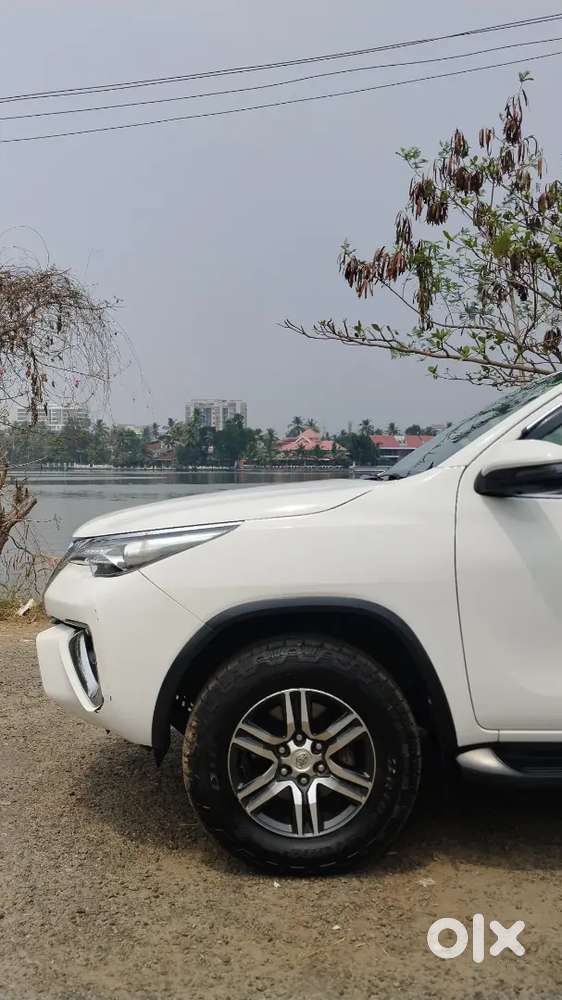 Toyota Fortuner 2017 Diesel 165000 Km Driven , Hr Regn With Noc