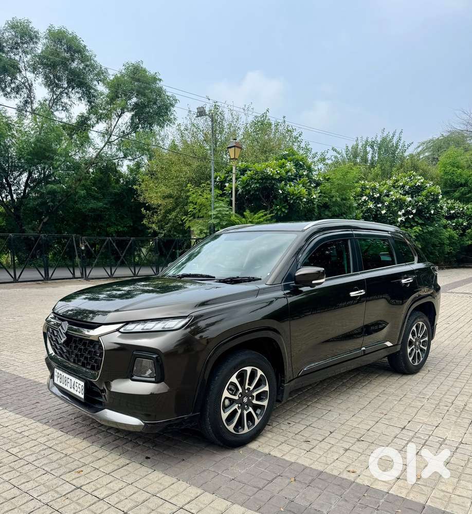 Maruti Suzuki Grand Vitara 1.5 Alpha Smart Hybrid At, 2023, Petrol