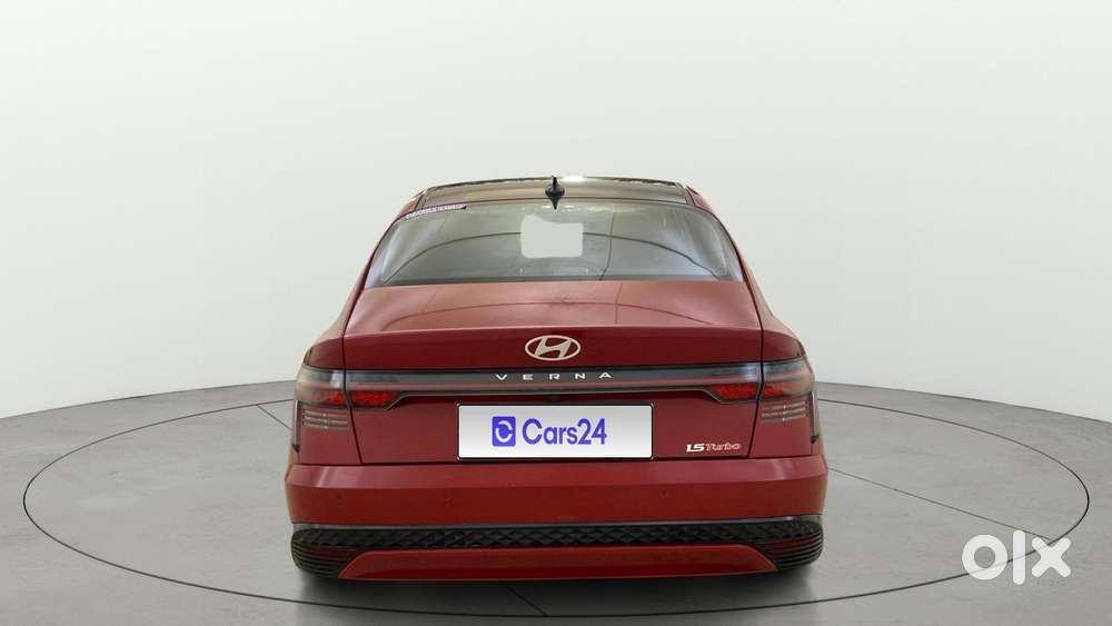 Hyundai Verna 1.5 Sx (o) Turbo Petrol Dct Dual Tone, 2023, Petrol