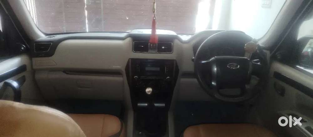 Mahindra Scorpio Classic 2015 Diesel Manual