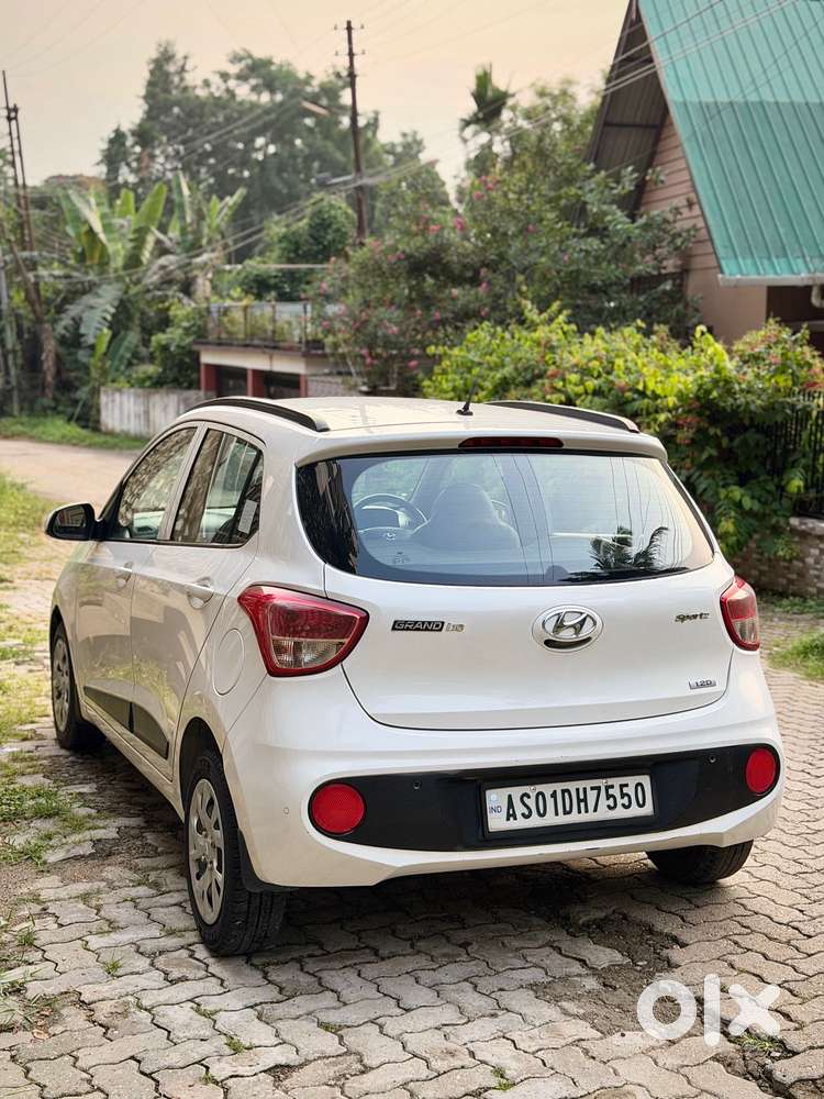 Hyundai Grand I10 Sportz1.2 Crdi, 2017, Diesel