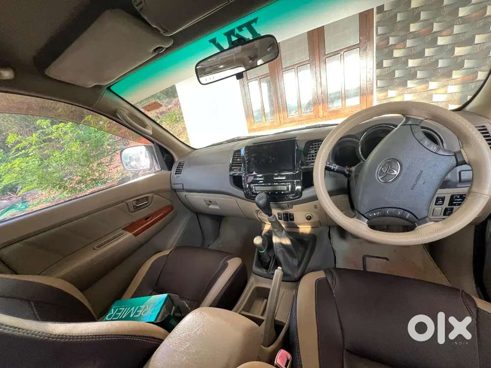 Toyota Fortuner Legender 2010 Diesel 195000 Km Driven