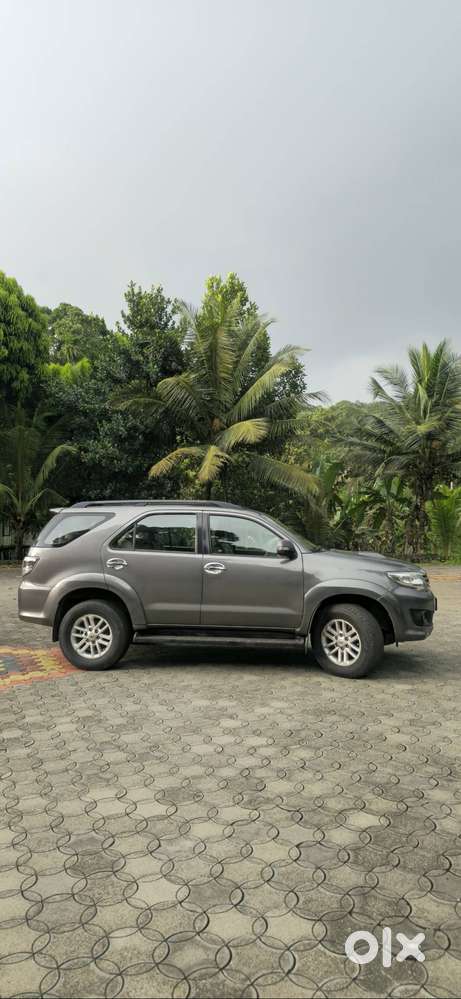 Grey Metallic Fortuner 2012 Model Automatic