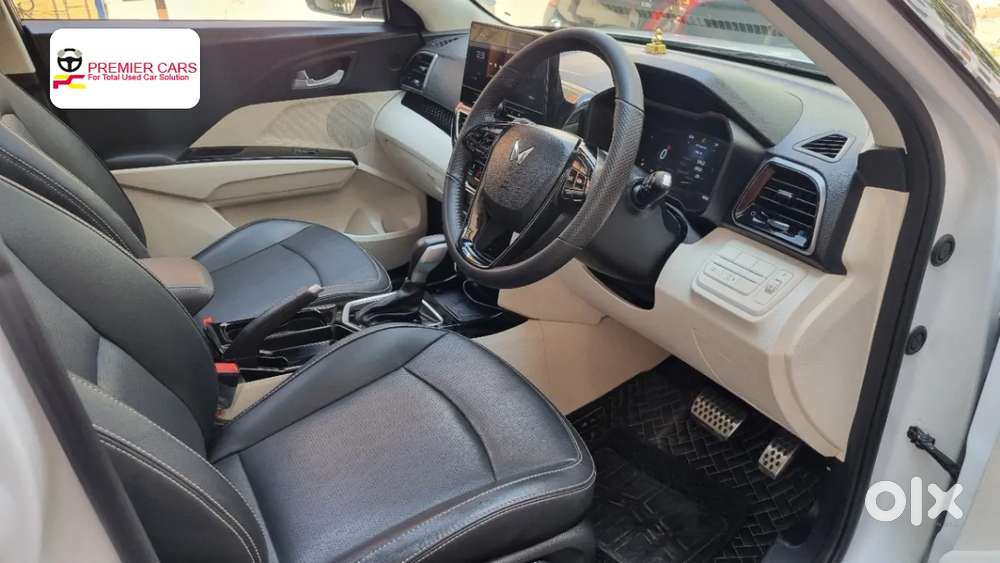 Mahindra Xuv 3xo, 2025, Petrol