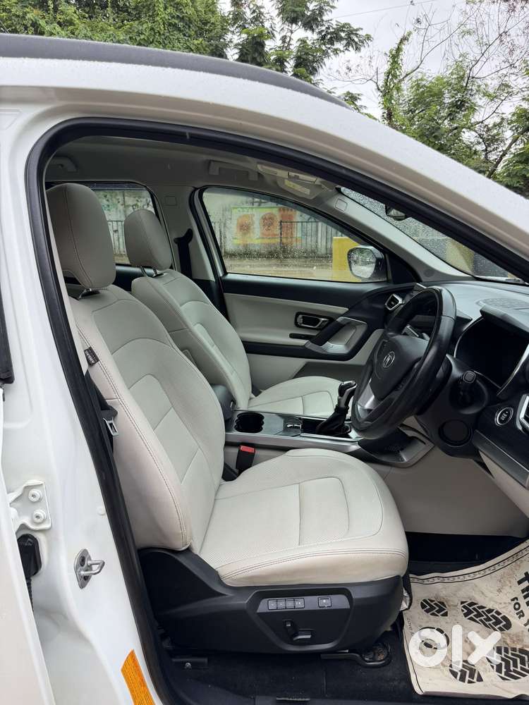 Tata Safari, 2023, Diesel