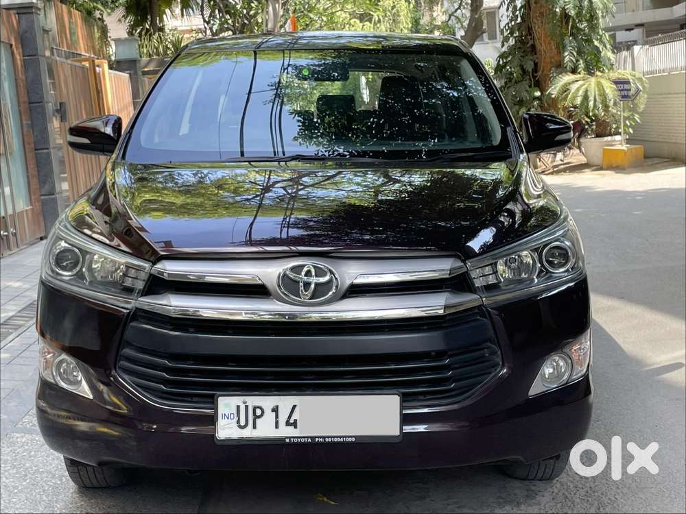 Toyota Innova Crysta 2.4 V 8 Str, 2017, Diesel