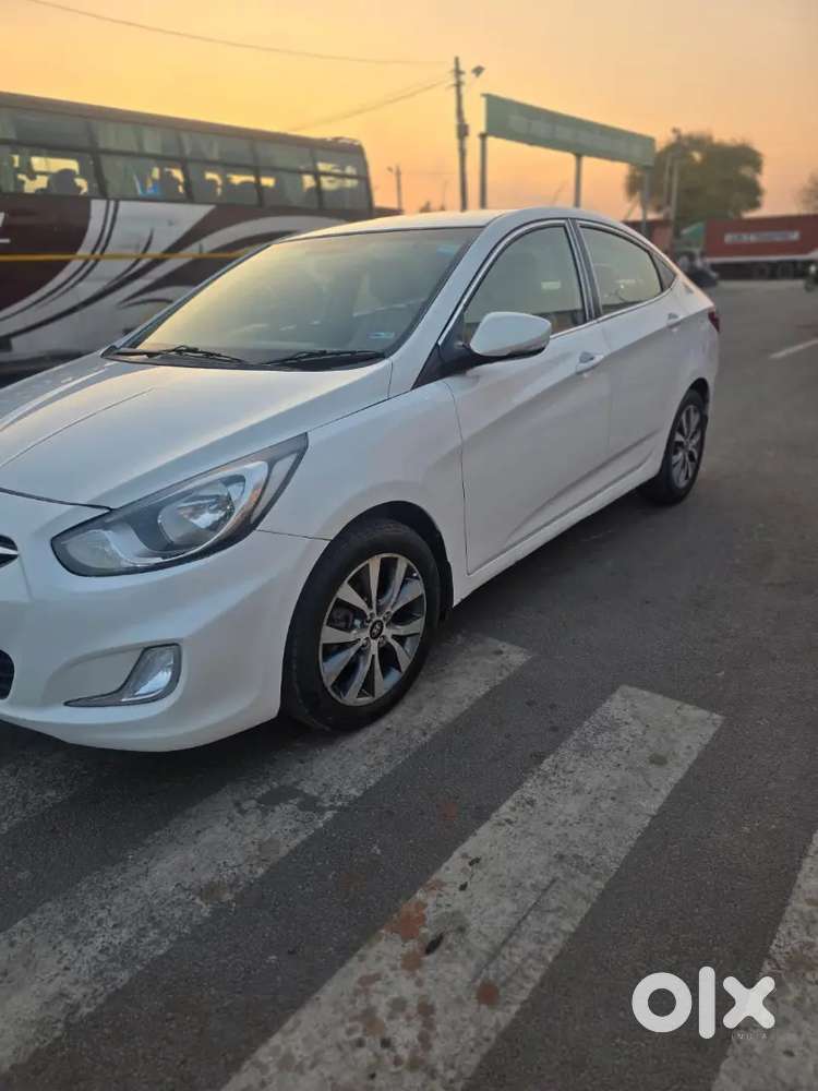 2012 Hyundai Verna Sx Diesel Manual Second Owner