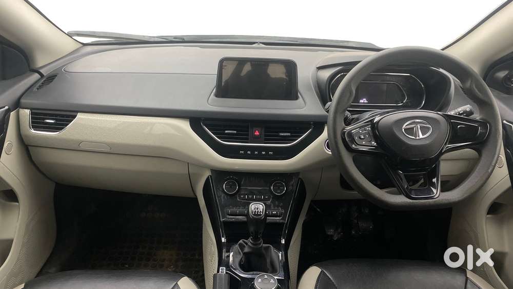 Tata Nexon 1.2 Revotron Xz Plus, 2023, Petrol