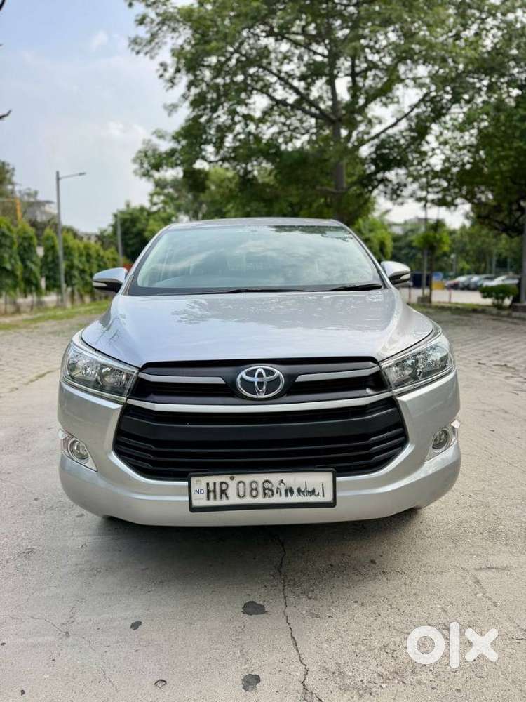 Toyota Innova Crysta 2.7 Gx Mt, 2017, Diesel