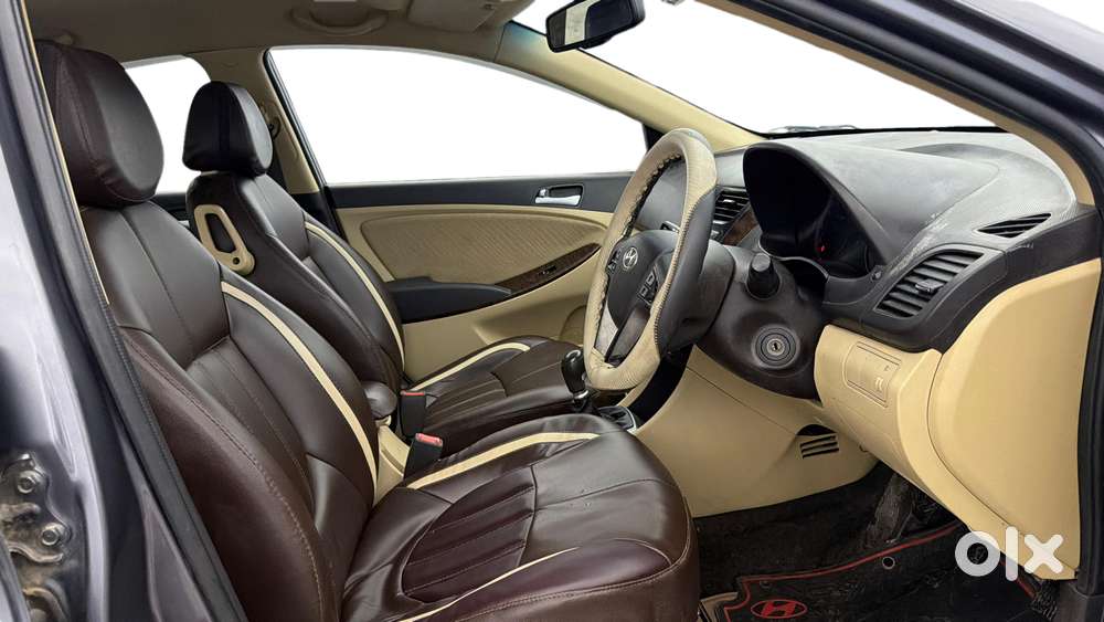 Hyundai Verna [ ] Fluidic 4s 1.6 Vtvt S, 2015, Petrol