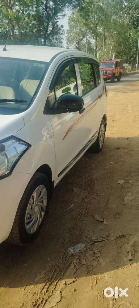 Maruti Suzuki Ertiga 1.5 Lxi, 2012, Petrol