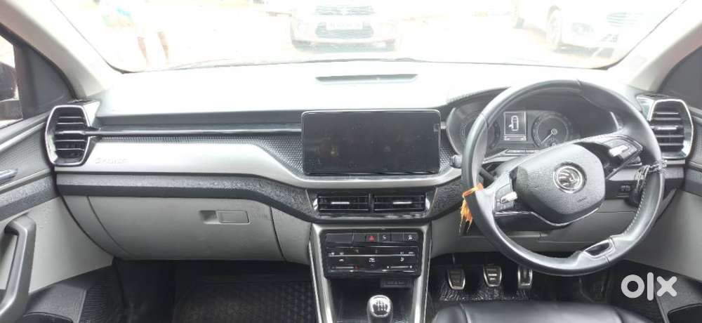 Skoda Kushaq Ambition 1.0l Tsi Mt, 2025, Petrol