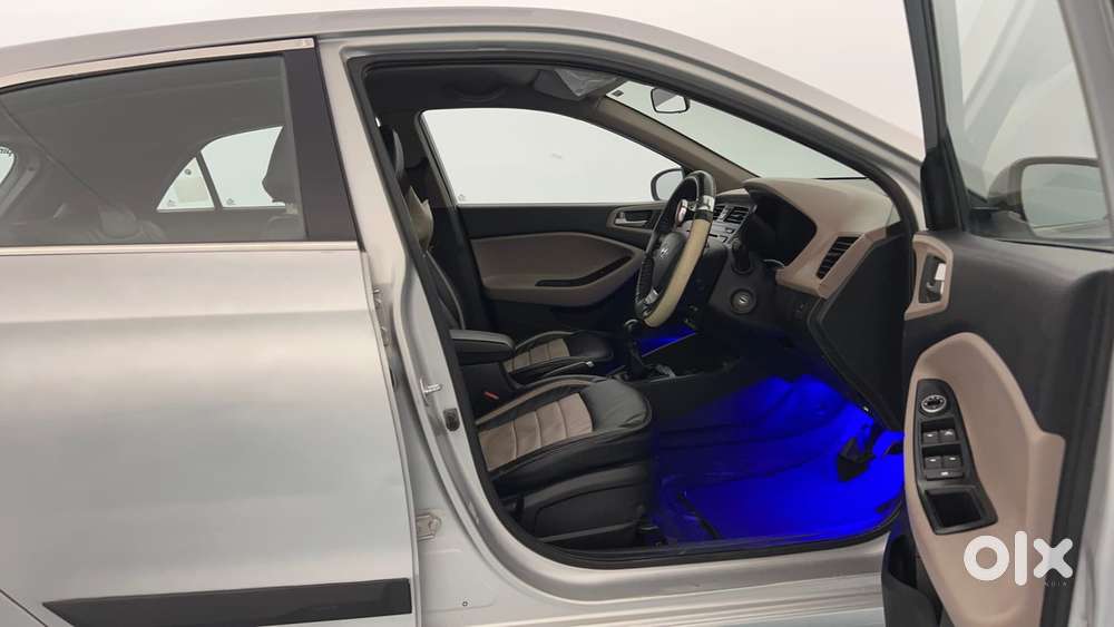 Hyundai Elite I20 [ ] 1.2 Magna, 2015, Petrol