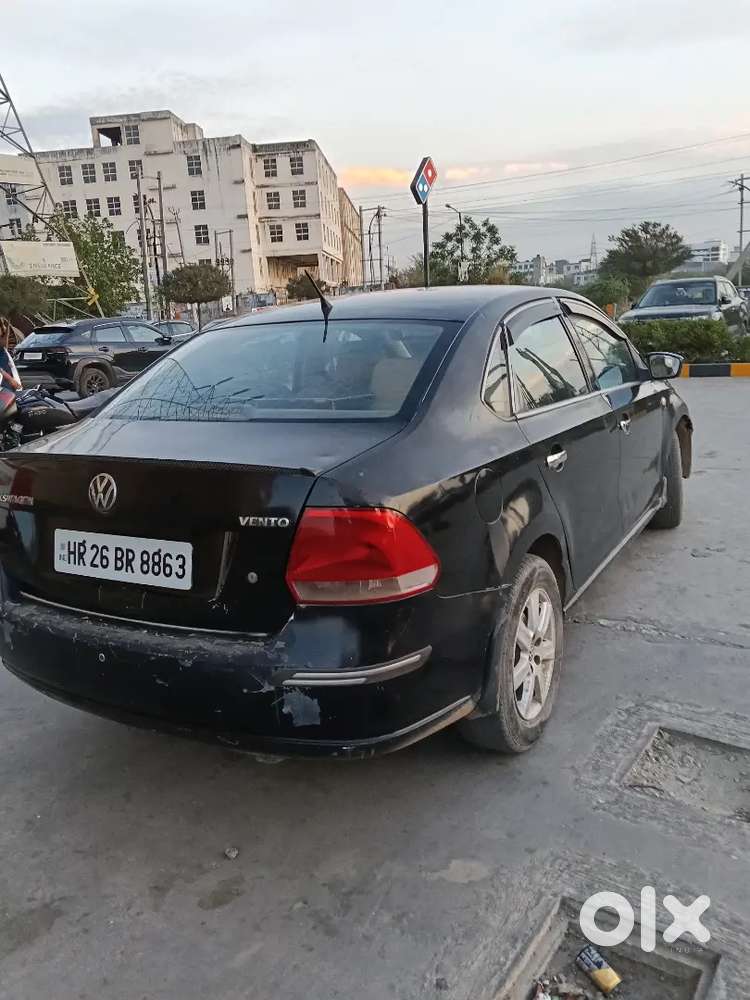Volkswagen Vento 2012 Cng & Hybrids 104566 Km Driven All Is Ok