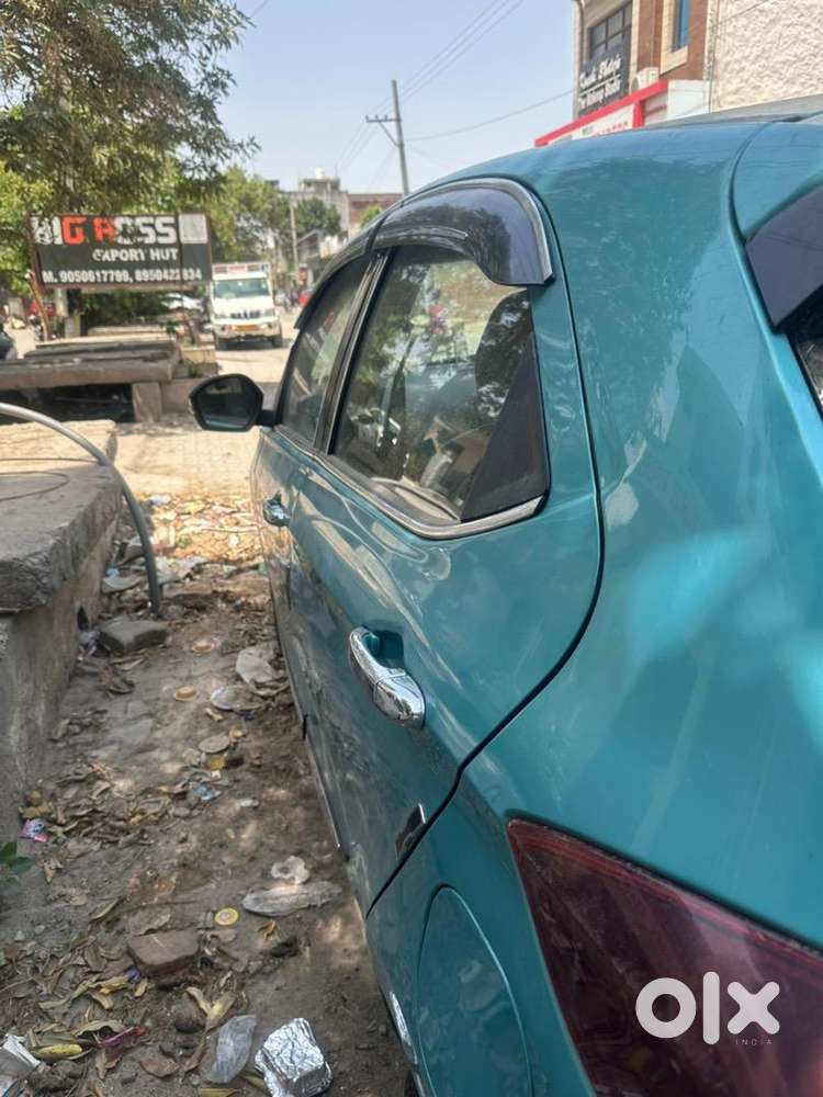 Tata Tiago 2025 Petrol 2000 Km Driven