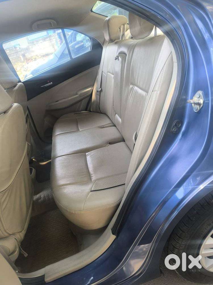 Maruti Suzuki Swift Dzire Vxi(o) Amt, 2018, Petrol