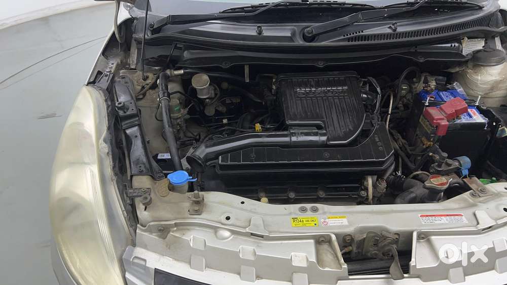 Maruti Suzuki Swift 1.2 Lxi (o), 2015, Petrol