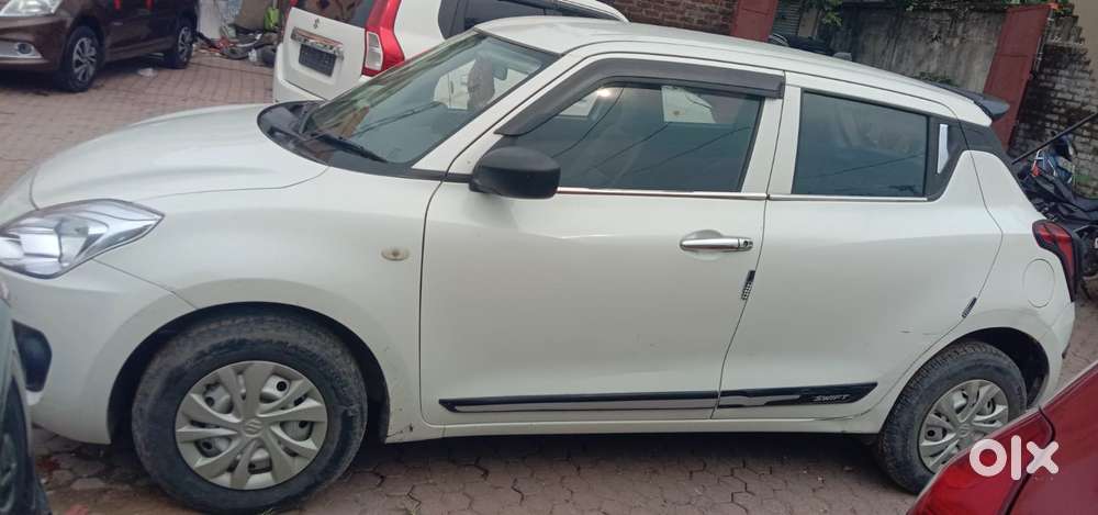 Maruti Suzuki Swift Lxi, 2020, Petrol