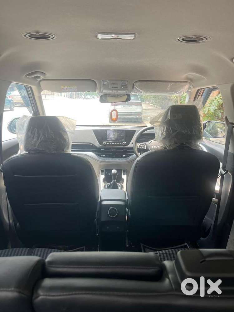 Kia Carens 2024 In Excellent Condition For Rs-12.4l Negotiable