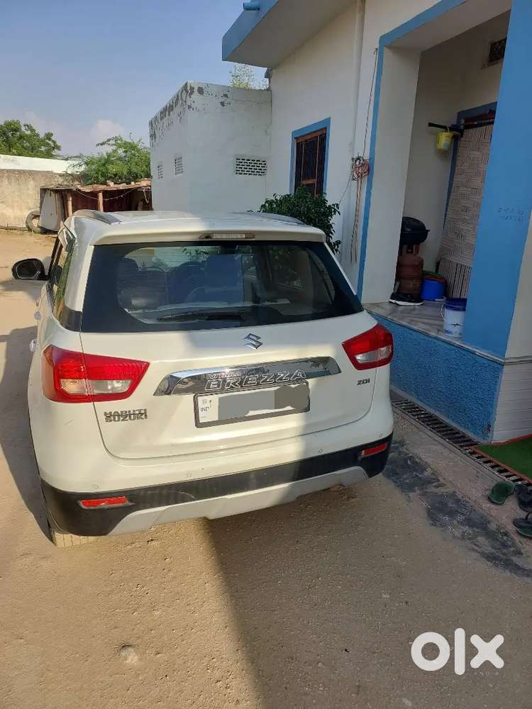 Maruti Suzuki Brezza Zdi 2017