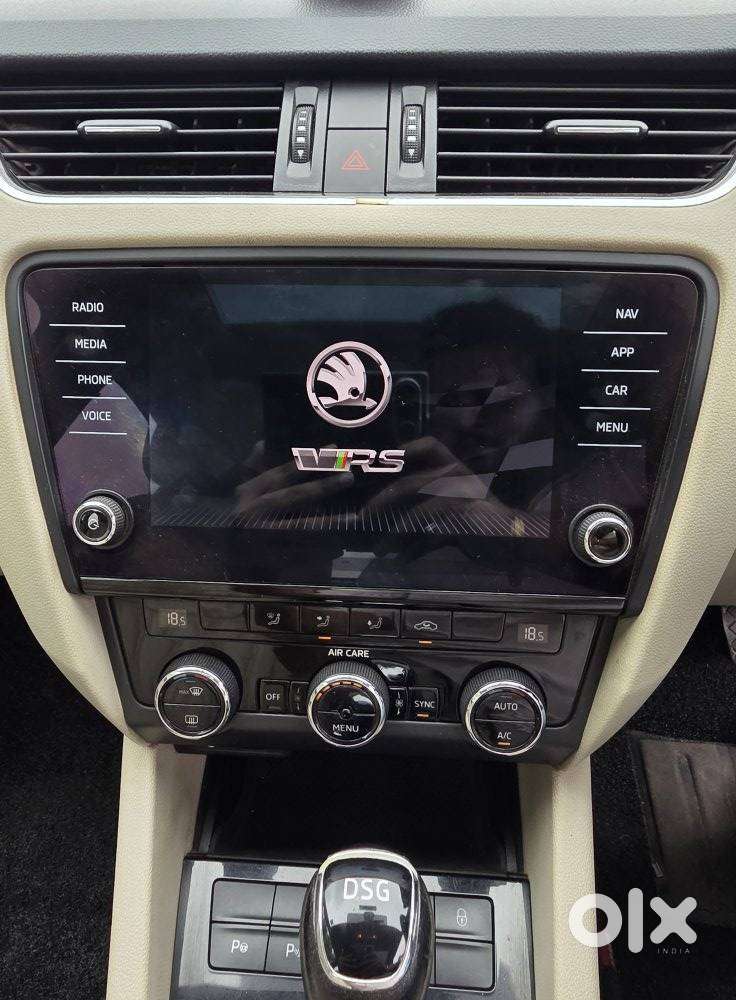 Skoda Octavia 1.8 Tsi Style Plus At, 2018, Petrol