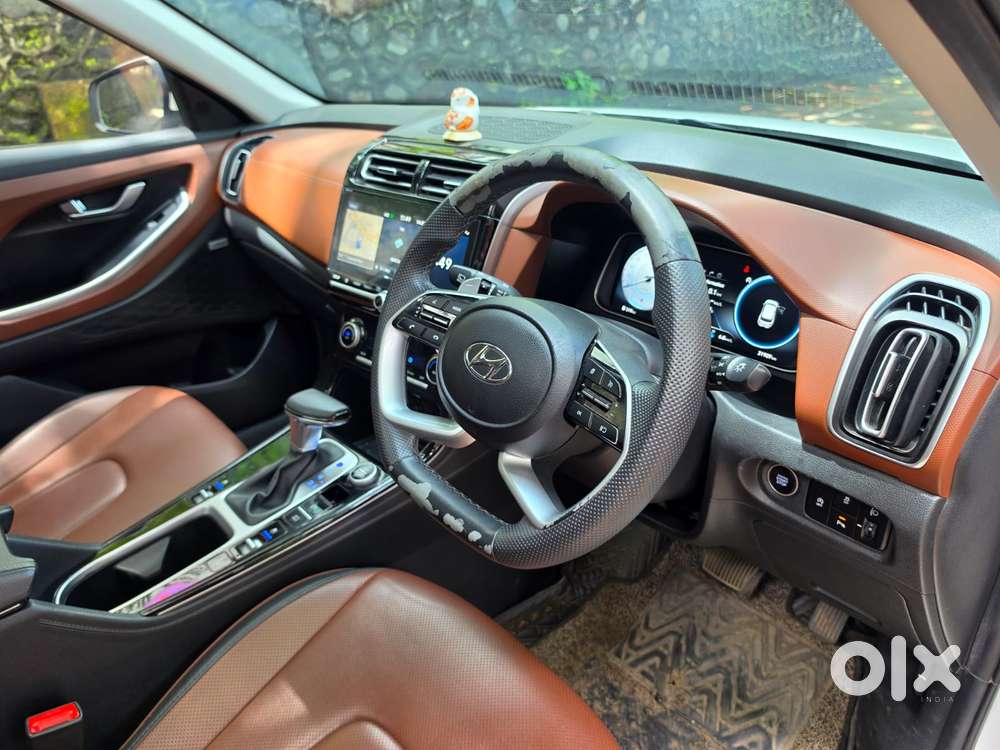 Hyundai Alcazar 1.5 Tdct Signature (o) 7s Petrol, 2023, Petrol