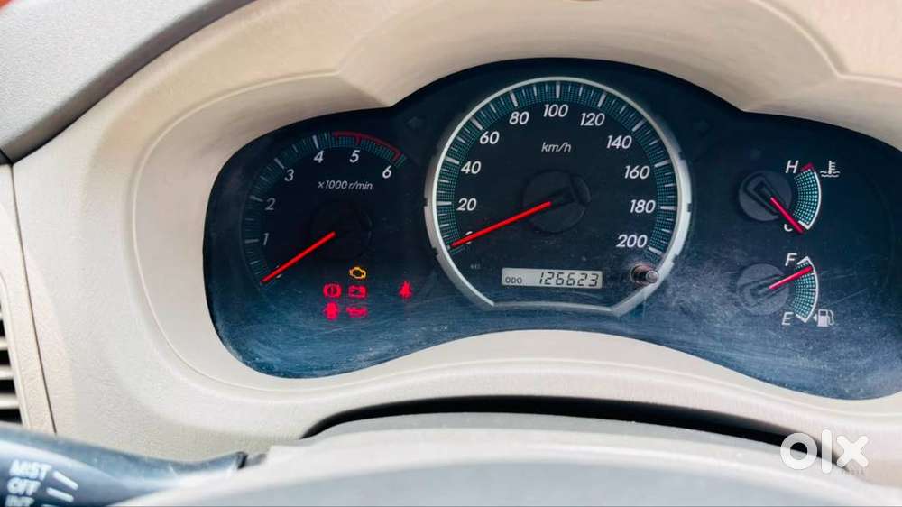 Toyota Innova 2013  Full Toyota Service History  Excellent Condition